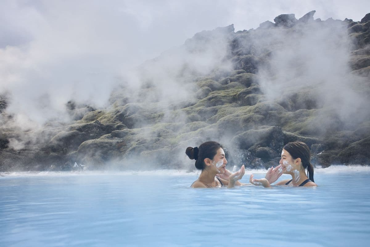 Reykjavík - Blue Lagoon round-trip transfer