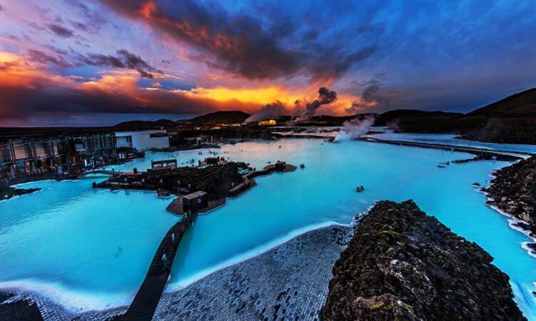The Golden Circle, Blue Lagoon & Kerið Volcanic Crater | Small Group Day Tour