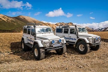 Superjeeps en Landmannalaugar
