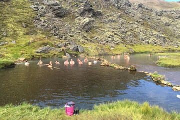 Darse un baño en las aguas termales