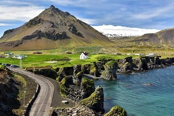 Pueblo de pescadores Arnarstapi