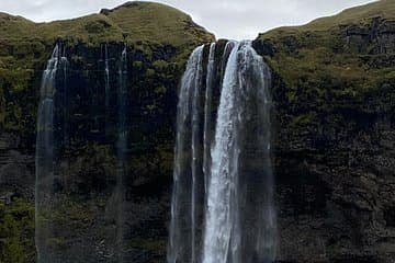 Seljalands waterfall