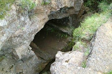 Cueva de lava Hundraðmetrahellir