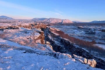 Þingvellir National Park in Iceland – Tectonic Rift Between Two Continents