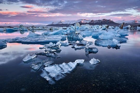 2-Day South Coast Waterfalls, Jokulsarlon Glacier Lagoon and Hike from Reykjavik