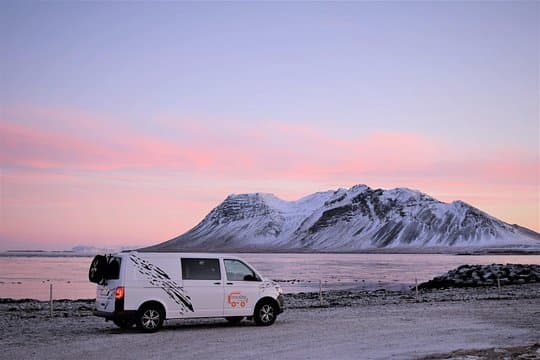 Excursión privada sin conductor de 7 días Aventura por la aurora boreal: sur y oeste de Islandia