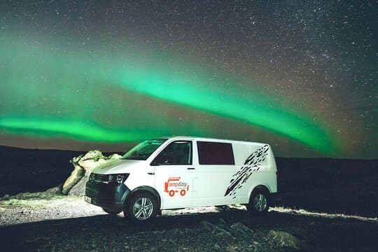 Tour de 5 días sin conductor con recogida - Northern Lights Adventure Camper´ Break