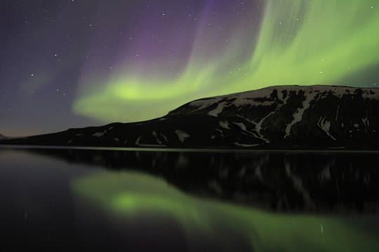 Golden Circle, Glacier & Northern Lights / Midnight sun / tour privado guiado