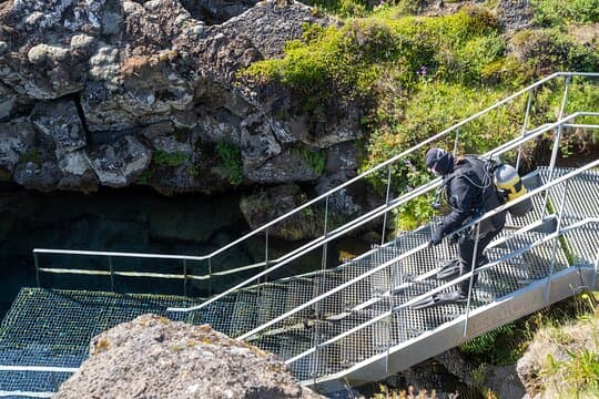 Private Snorkeling Tour Between Tectonic Plates from Reykjavik