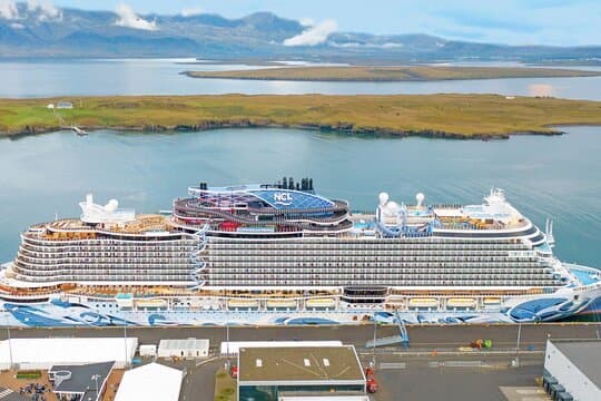 Keflavik Airport Transfer to Reykjavik Cruise Port