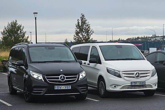 Keflavik Airport One way Private Transfer to-from Reykjavik