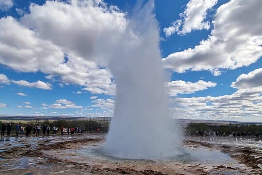 Golden Circle Express. Private Tour from Reykjavik
