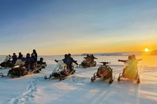 Private Silver Circle & Snowmobiling Tour from Reykjavik