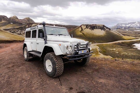 Reykjavík: Landmannalaugar & Valey of Tears Hiking with SuperJeep