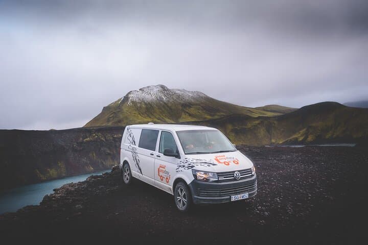 Tour de 6 días sin conductor con recogida - Aguas termales de Islandia - Autocaravana 4x4