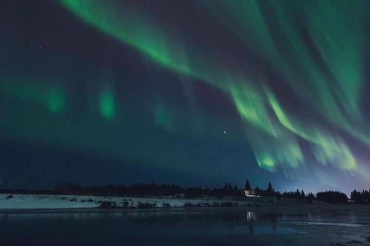 Private Northern Lights Tour with Hot Chocolate (1-7 Pax)