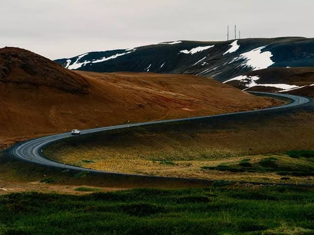 Cheap Flights to Iceland
