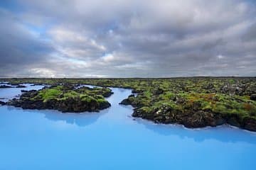 Blue Lagoon surroundings