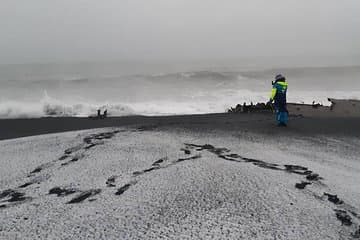 2 hour black sand beach tour 3