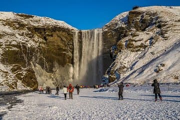 Skógafoss in winter