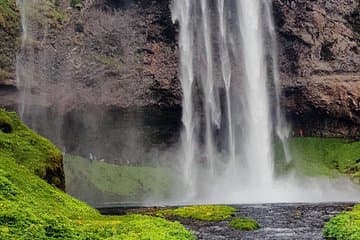 Seljalandsfoss Waterfall