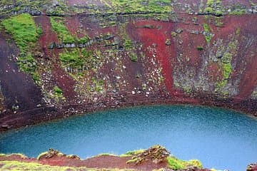 Take an easy hike around Kerid crater and enjoy the spectacular view!