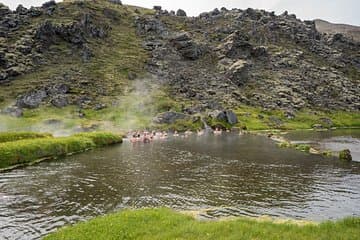 It is a unique experience to bathe in the natural geothermal waters in Landmannalaugar.