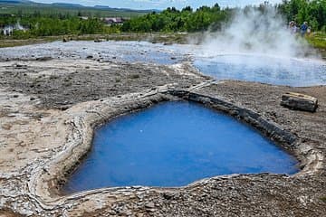 Geysir just before it spews