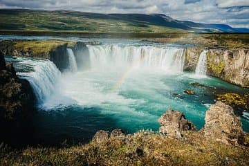 Goðafoss Waterfall
By Jowi Wasilewska