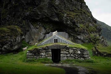Rútshellir