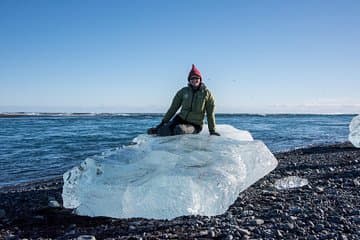 Icebergs on the Diamond Beach