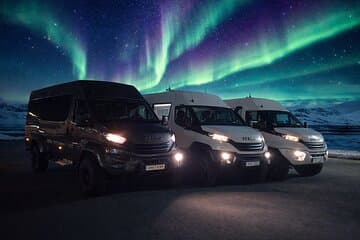 Chasing the Aurora. Traveling the Icelandic Way.