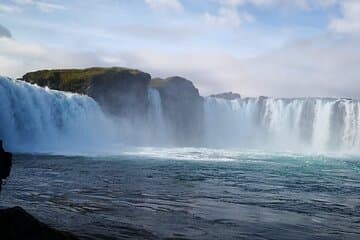 Godafoss (Waterfall of the Gods)