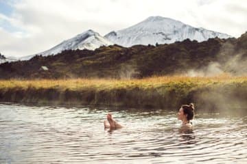 Islandia de piscina natural