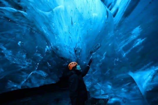 Jökulsárlón, Diamond Beach, Blue Ice Cave from Hofn Airport