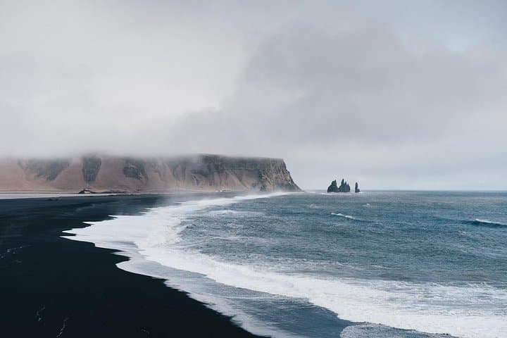 7 Nights 8 Days Around Iceland Tour starting from the airport