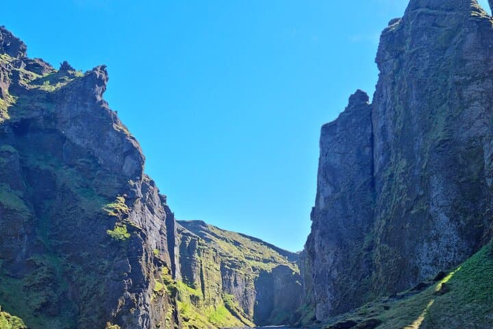 7 Hours Private Tour to þórsmörk from Vík