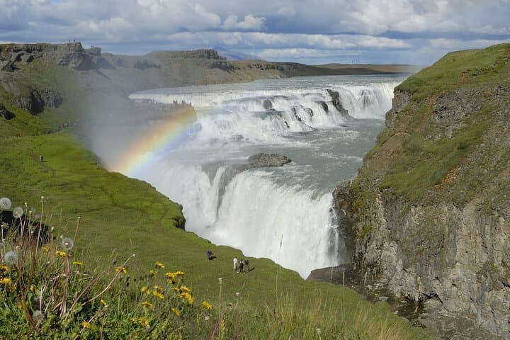 Golden Circle German-speaking small group tour from Reykjavík