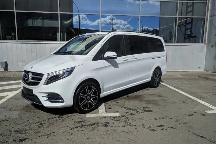 Private Transfer from Keflavik Airport (KEF) to Skarfabakki Port