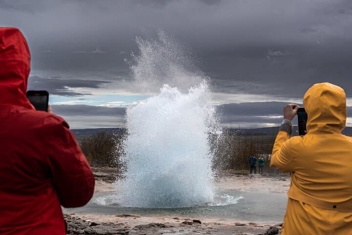 Unforgettable Full-Day Golden Circle Private Tour from Reykjavík