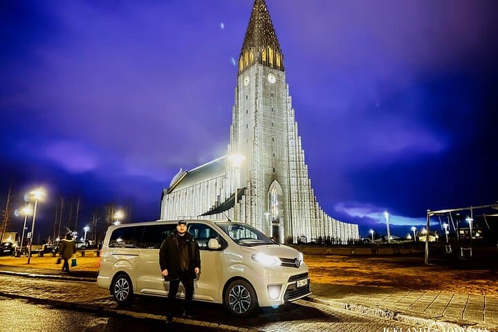Private Transfer From Reykjavik to Blue Lagoon to KEF Airport