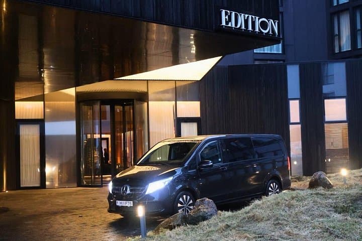 Private transfer within Reykjavik: Cruise Port/Hotels