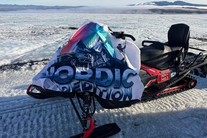 Golden Circle Luxury Private Expedition in Iceland in Spanish