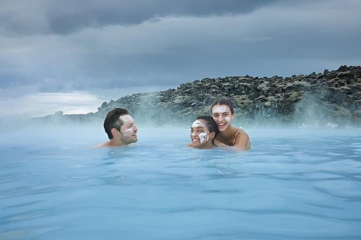 Blue Lagoon Transfer from Reykjavik Round Trip